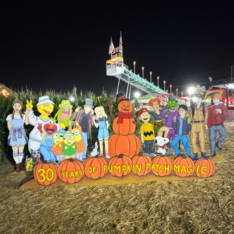 30 Year Anniversary Photo Op
